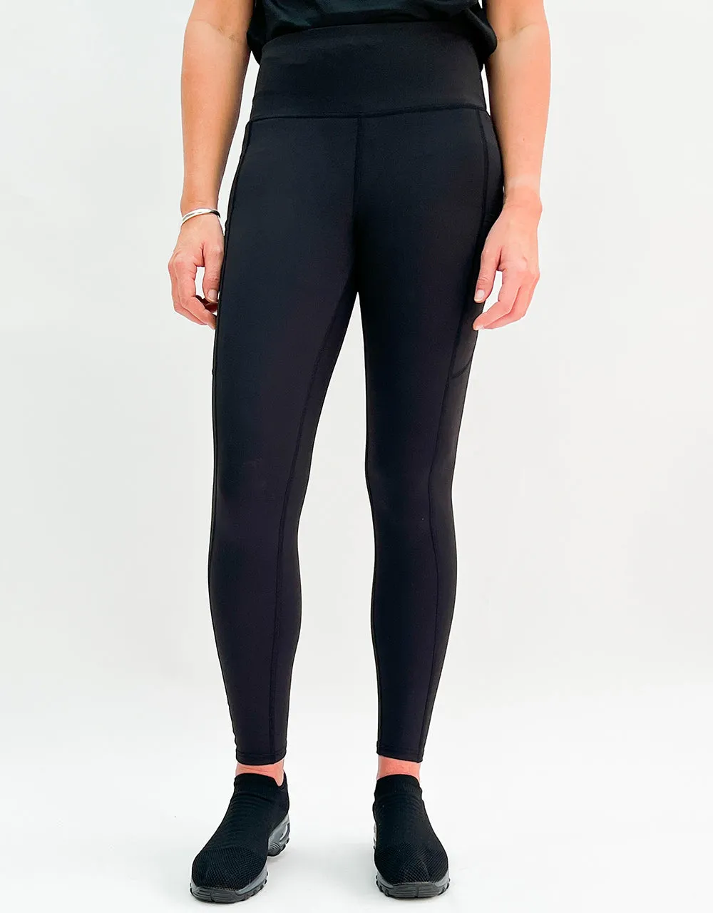 Black Magic Activewear   Pockets