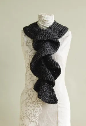 Flirty Ruffle Scarf (Crochet) - Version 2