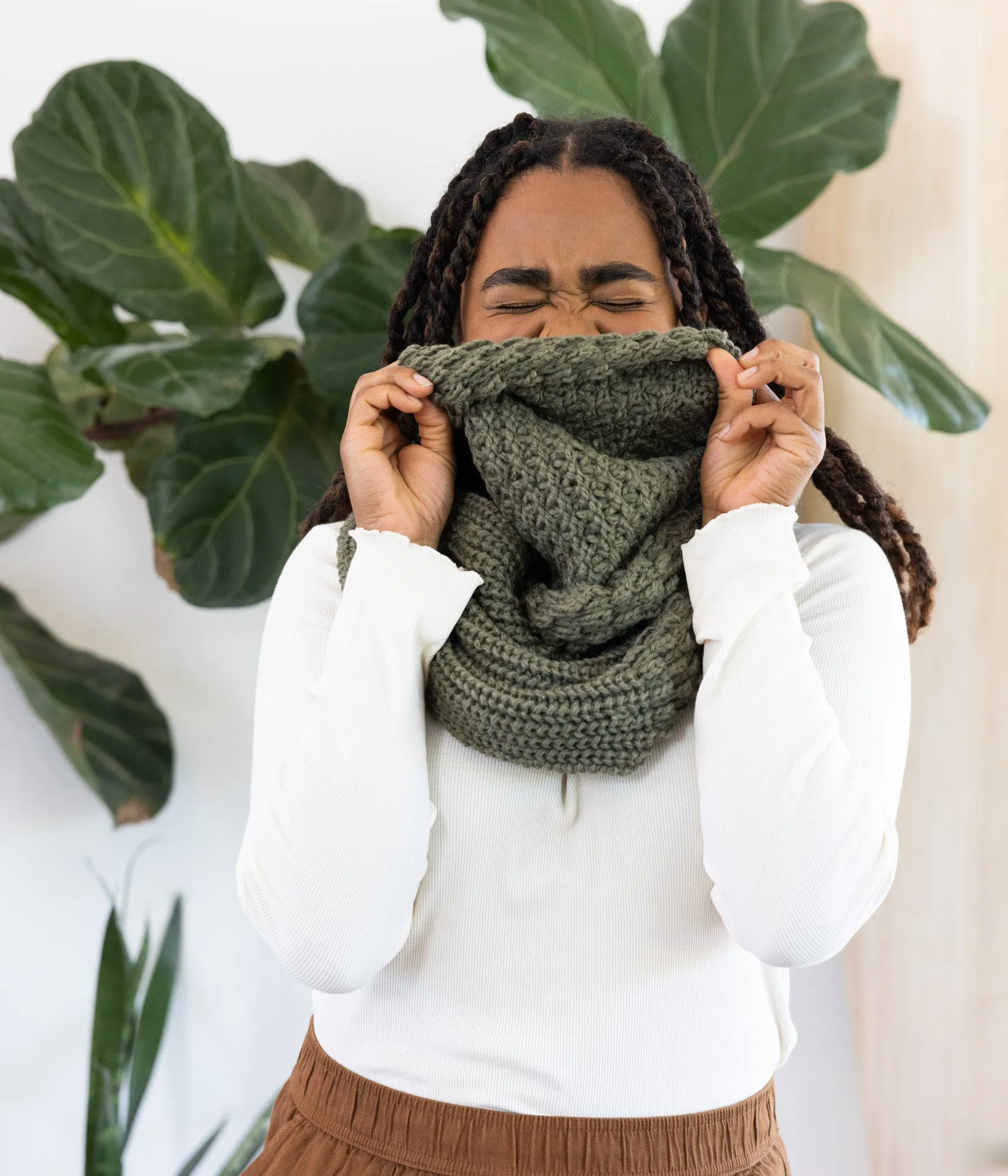 Harper Infinity Scarf - Army