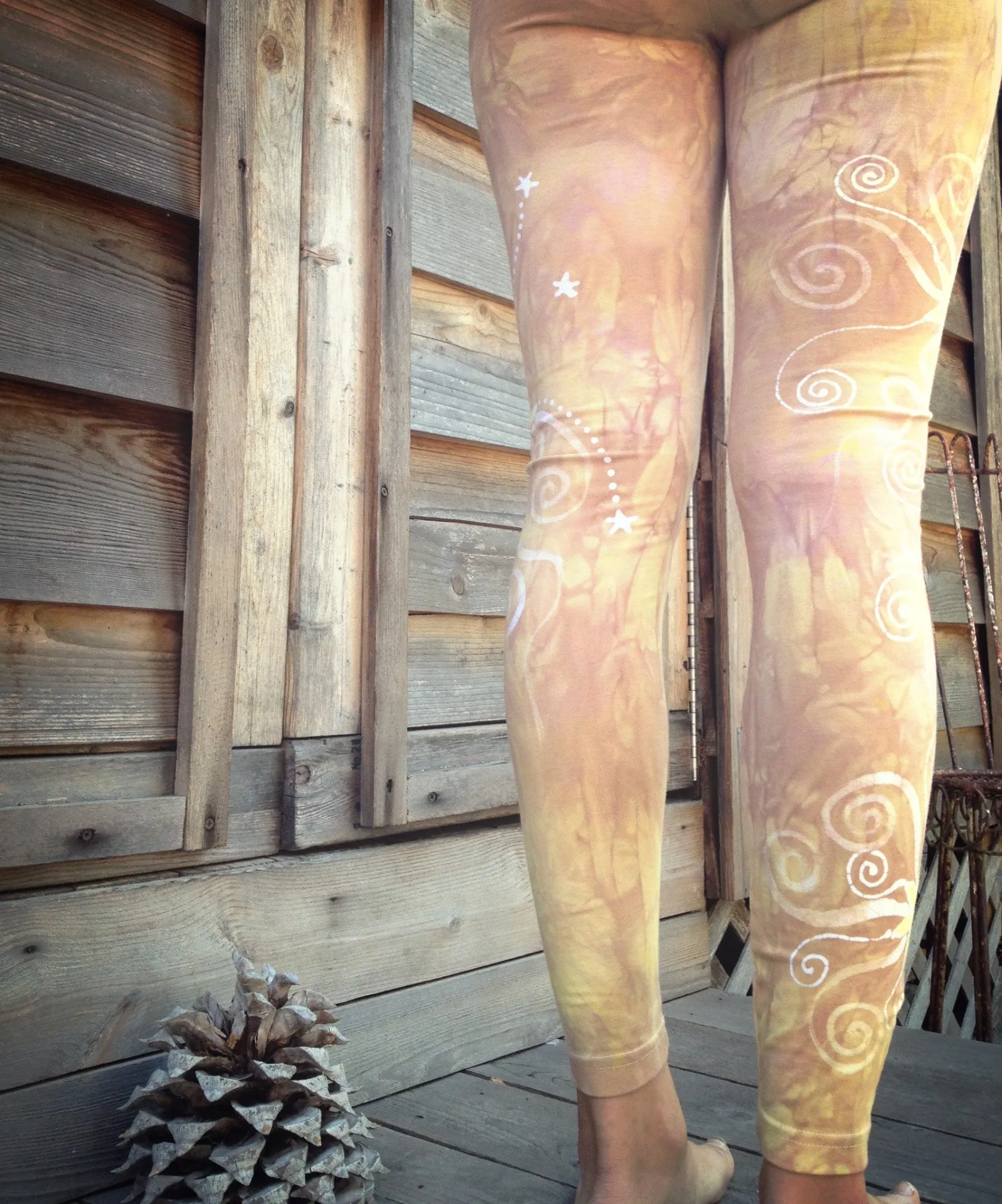 Nude Galaxy Batik Leggings