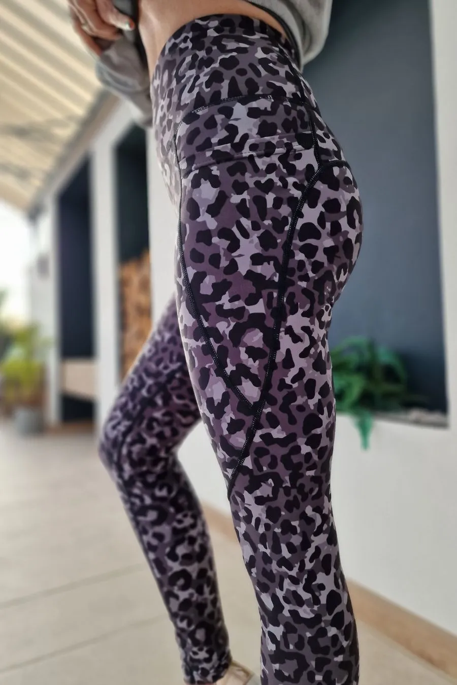 RISE Leggings - Grey and Black Leopard Print