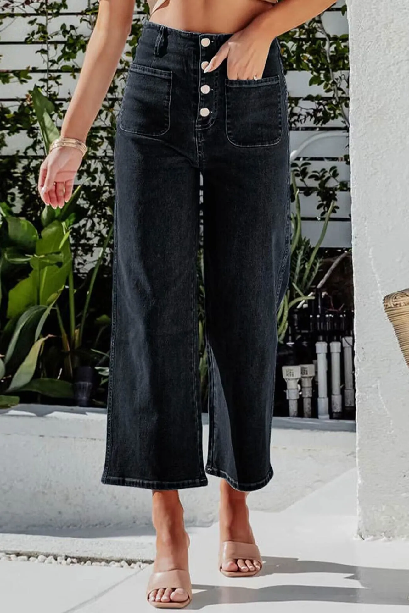 Single-breasted High Waist Cropped Jeans