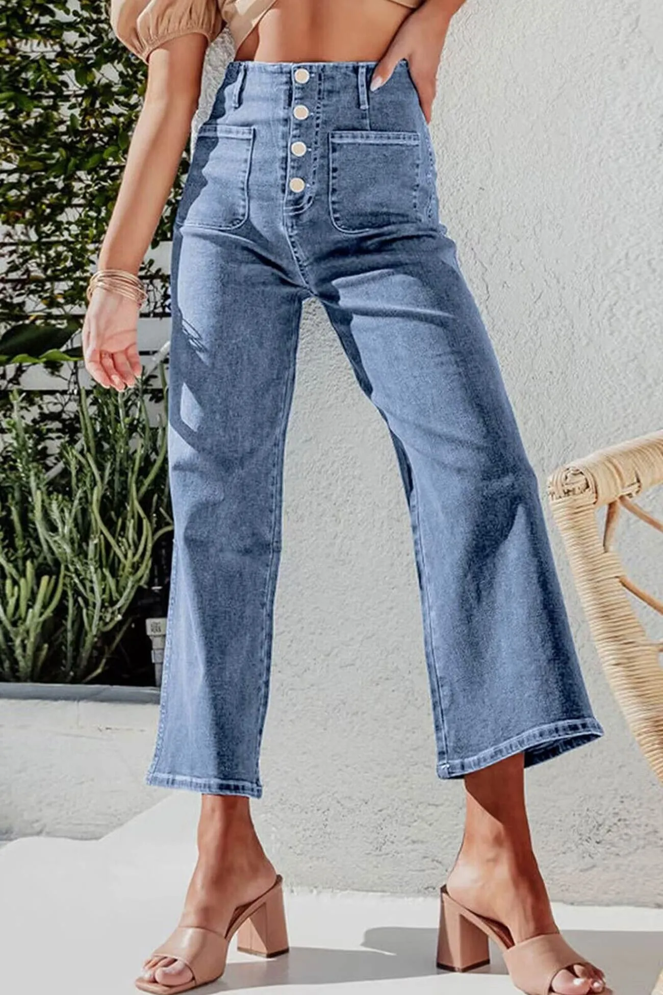 Single-breasted High Waist Cropped Jeans