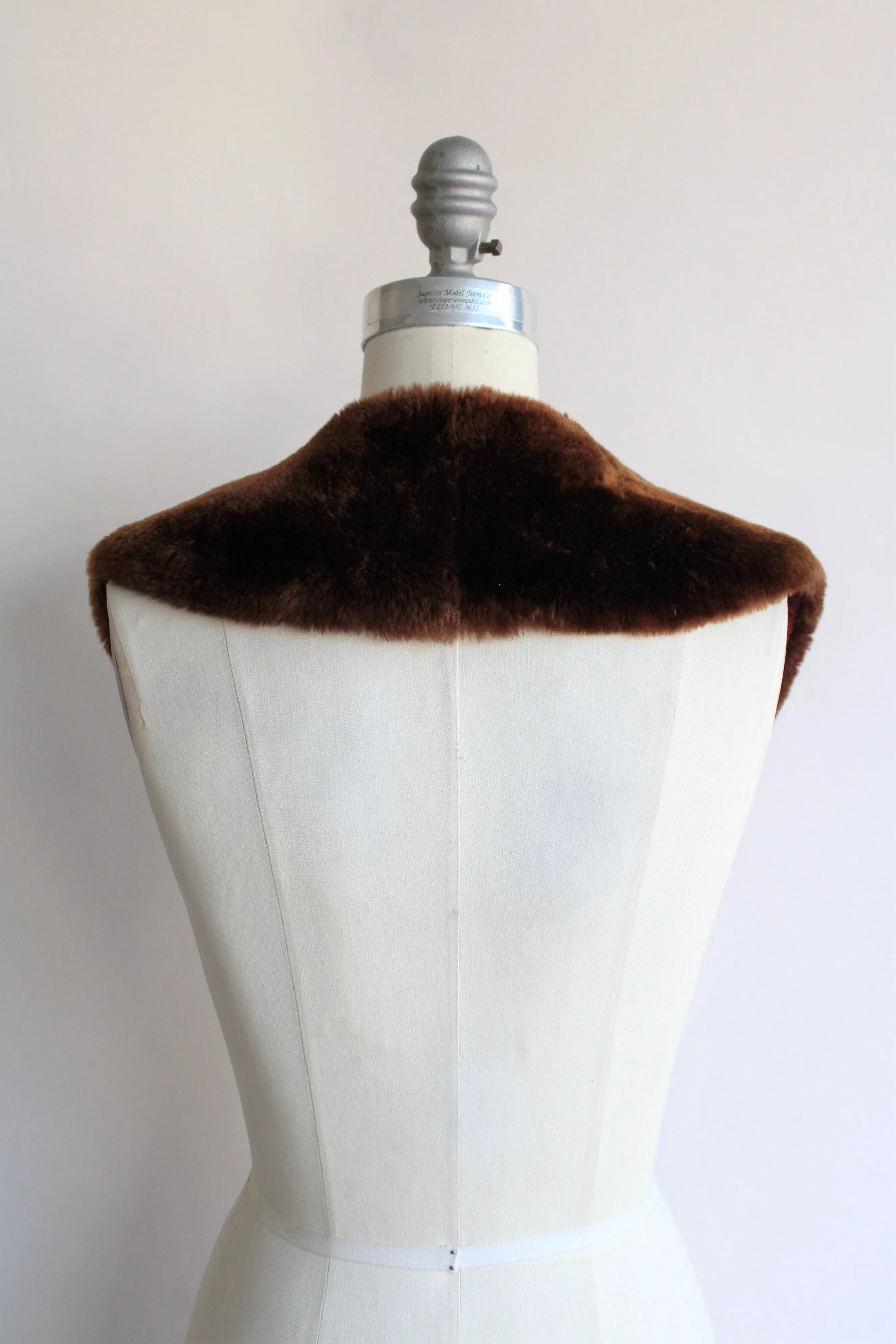 Vintage 1960s Faux Fur Collar